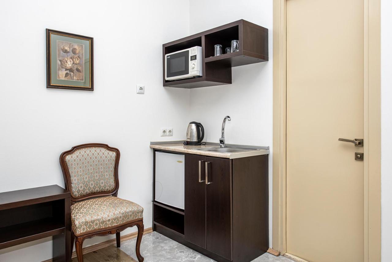 Apart Hotel Gh Тбилиси Екстериор снимка